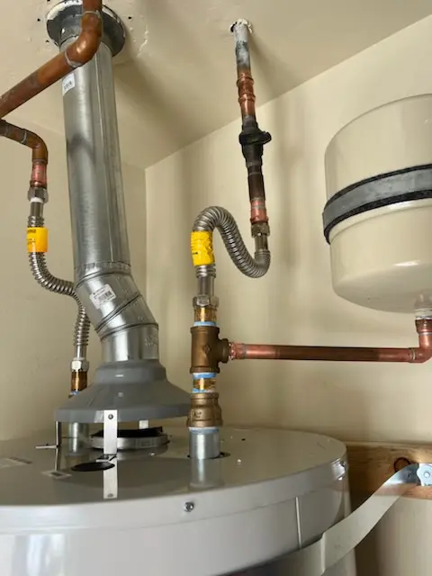 Water heater installation and plumbing repair in St. Albans